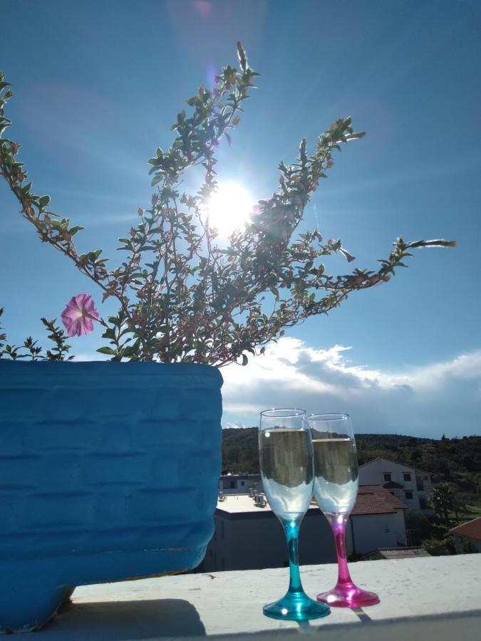 Apartments "Sun-Sea" Lopar Eksteriør billede