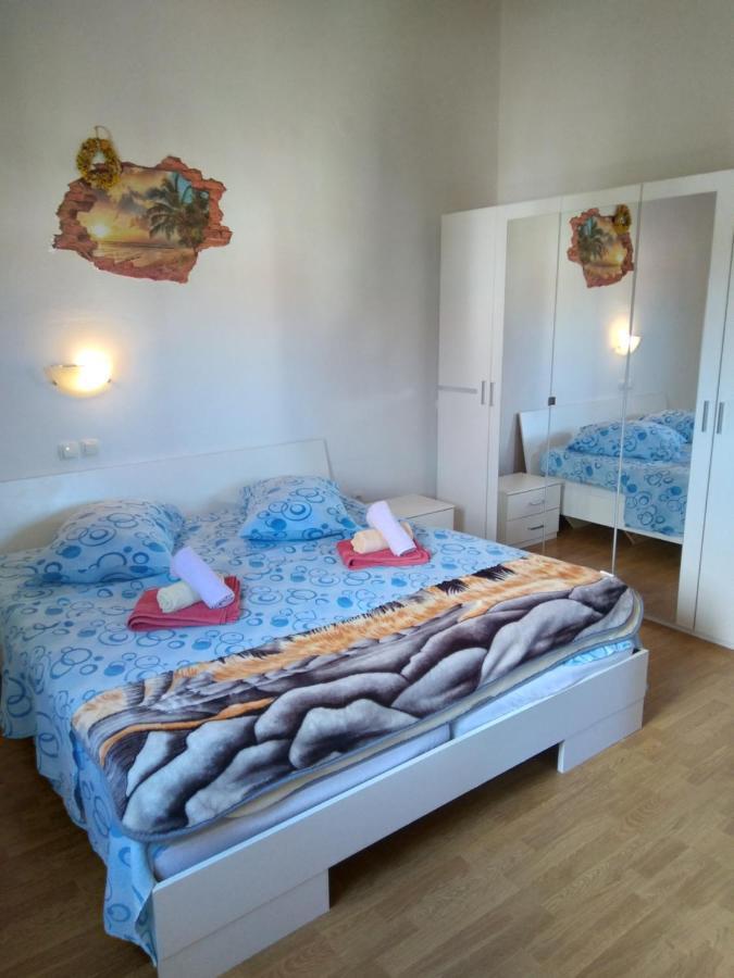 Apartments "Sun-Sea" Lopar Eksteriør billede
